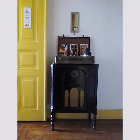 Refuge In Santa Marta Konukevi Lisboa