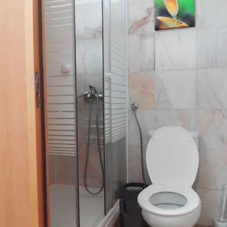 Konukevi Refuge In Santa Marta 2*