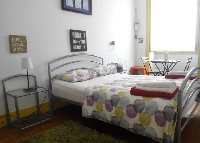 Refuge In Santa Marta Affittacamere Lisbona